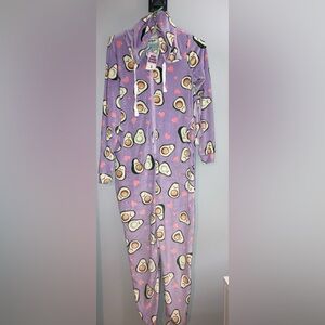 NWT soft & cozy women’s avocado onesie with matching sleep mask size medium